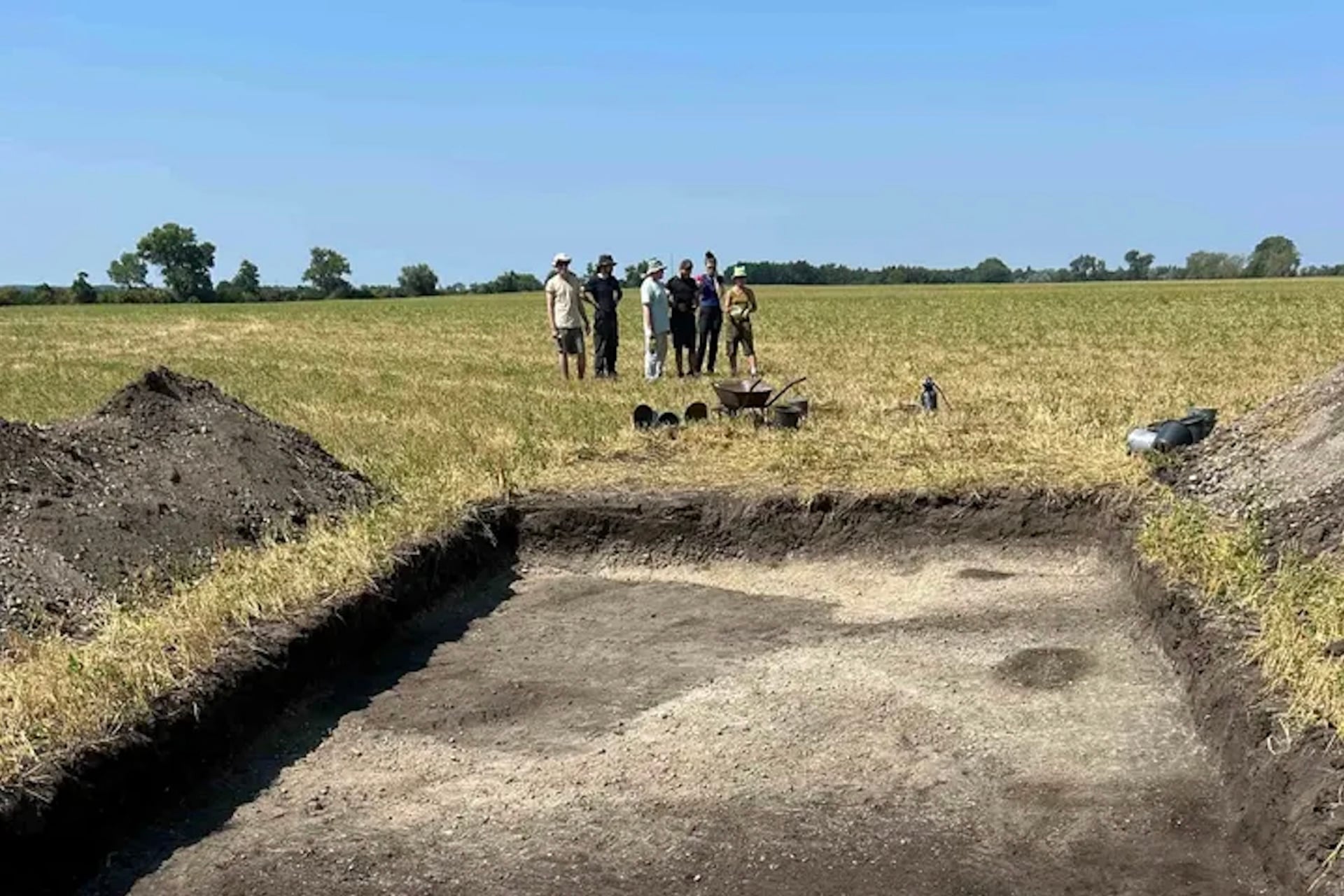 chleby-neolithic-site-excavation-top-best Chleby Neolithic Site Excavation Top