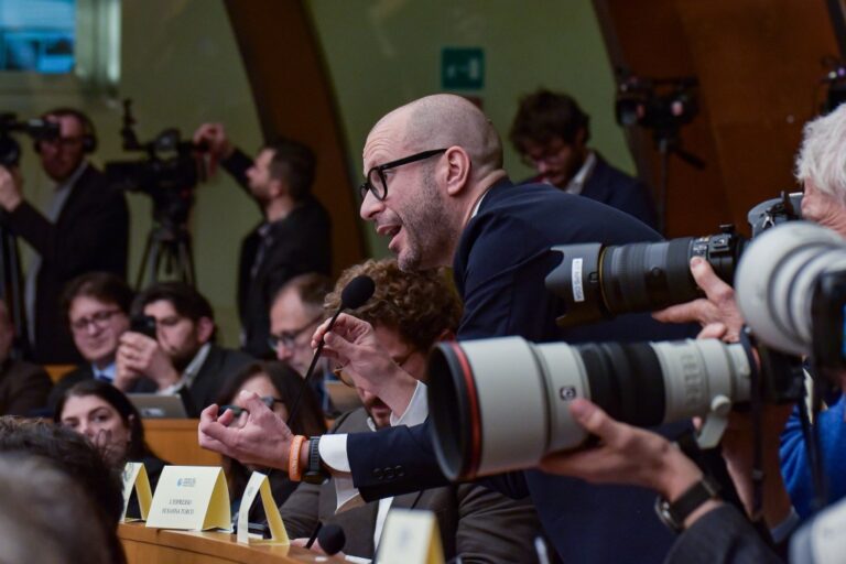 During a press conference organized by the National Council of the Order of Journalists at the Chamber of Deputies, Fanpage director Francesco Cancellato asks the Prime Minister Giorgia Meloni about the wiretapping case involving himself, other journalists and activists.