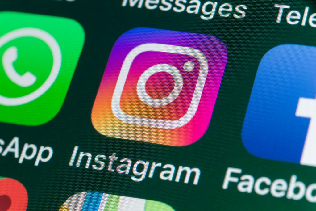 Instagram icon