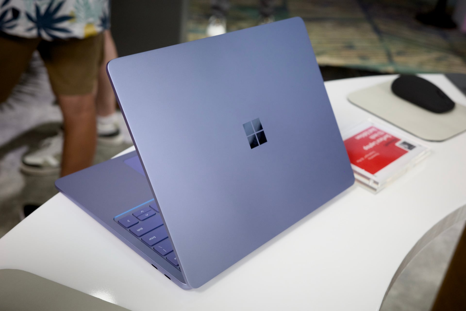 microsoft-surface-laptop-13-inch-2-1 Microsoft Surface Laptop 13 Inch 2