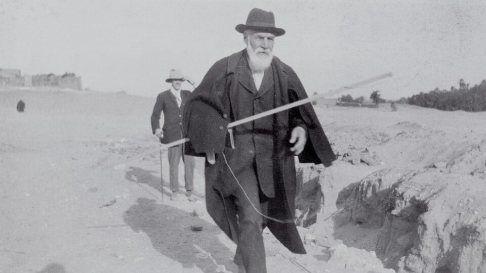 Petrie At Abydos 19221 965x543